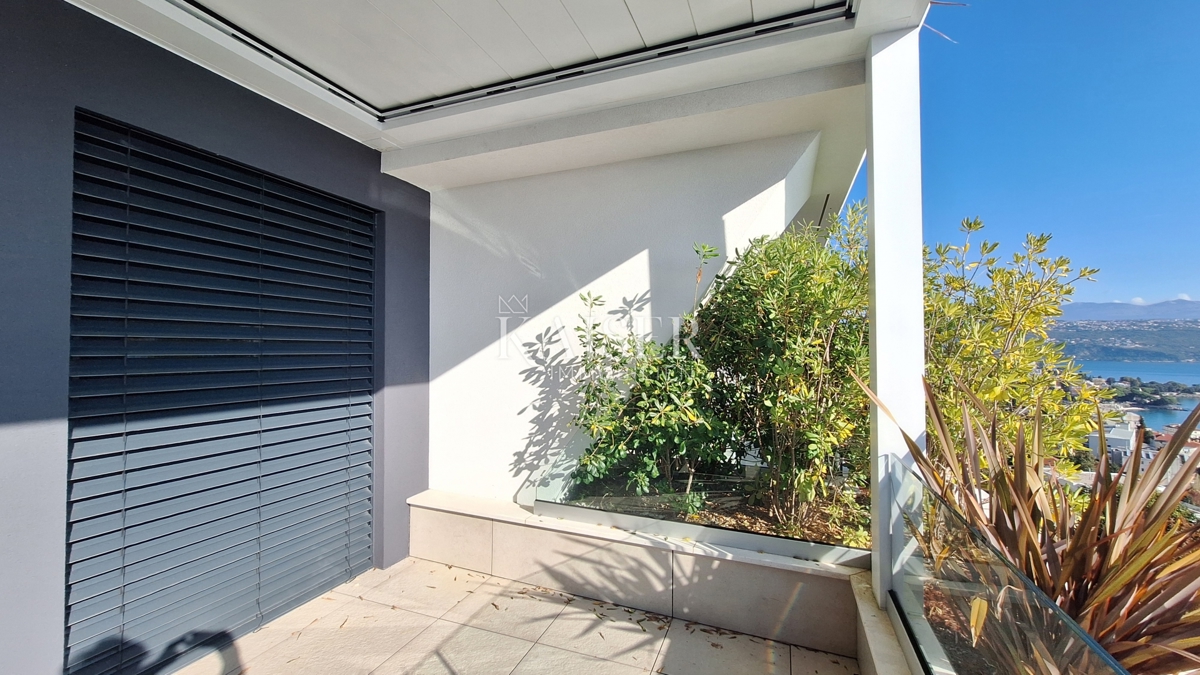 Stanovanje Ičići, Opatija - Okolica, 352,15m2