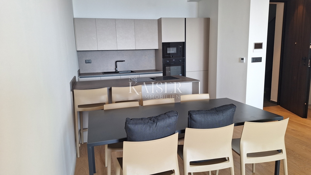 Stanovanje Ičići, Opatija - Okolica, 352,15m2