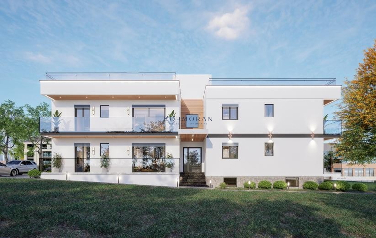 Čudovit manjši objekt v bližini Umaga