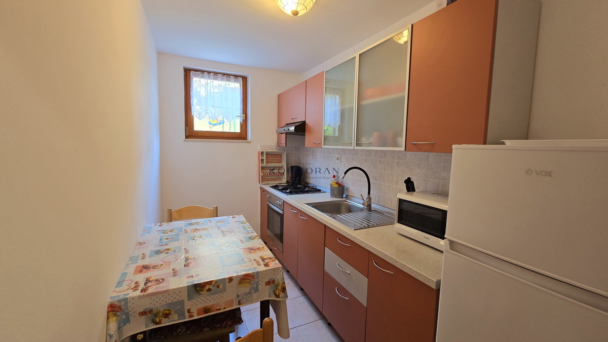 HIŽA V LOVREČICI 400