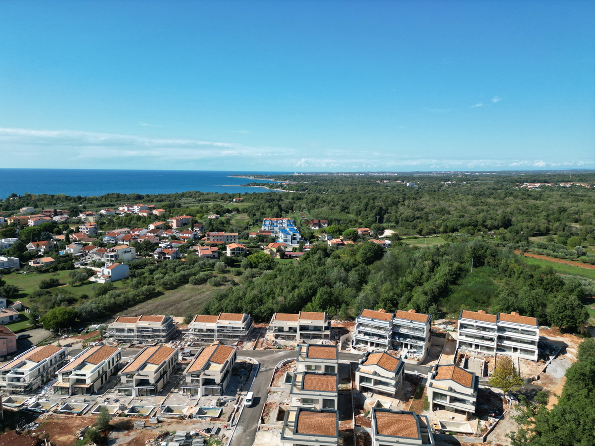 DVOSOBNO STANOVANJE V LOVREČICI
