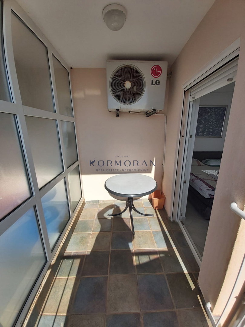 Prostorno stanovanje s čudovitim pogledom na morje!