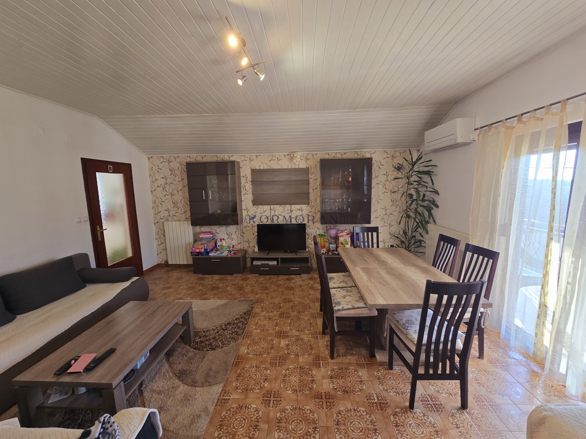 iša z velikim potencialom v bližini Buja