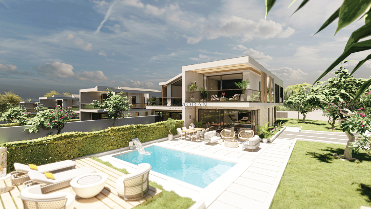 Hiša dvojček blizu morja