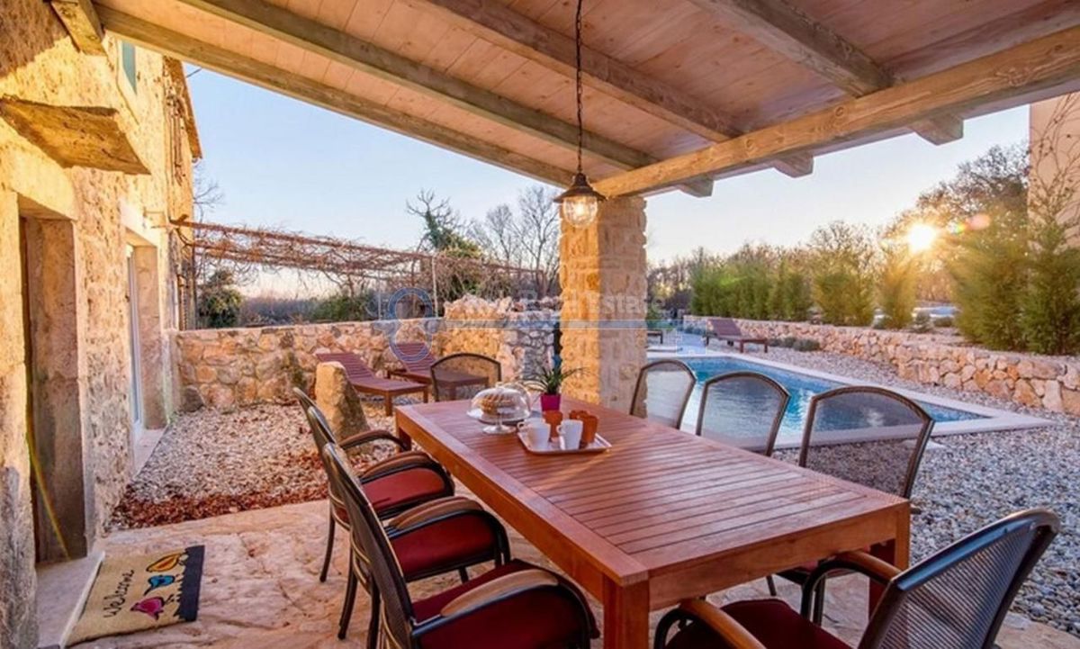 Hiša Garica, Vrbnik, 160m2