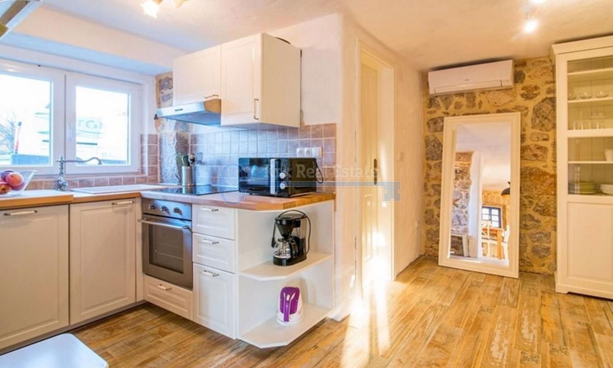 Hiša Garica, Vrbnik, 160m2