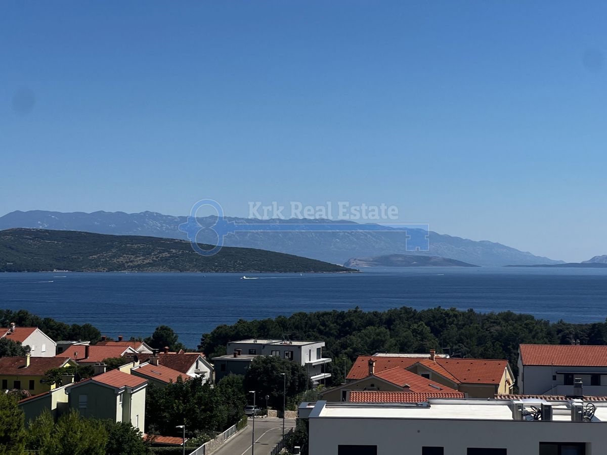 KRK - PENTHOUSE S STREŠNO TERASO, NOVOGRADNJA