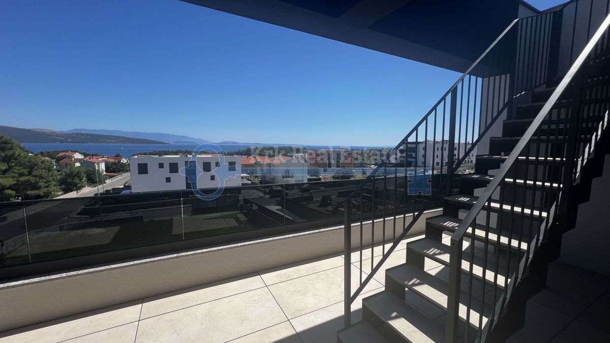 KRK - PENTHOUSE S STREŠNO TERASO, NOVOGRADNJA