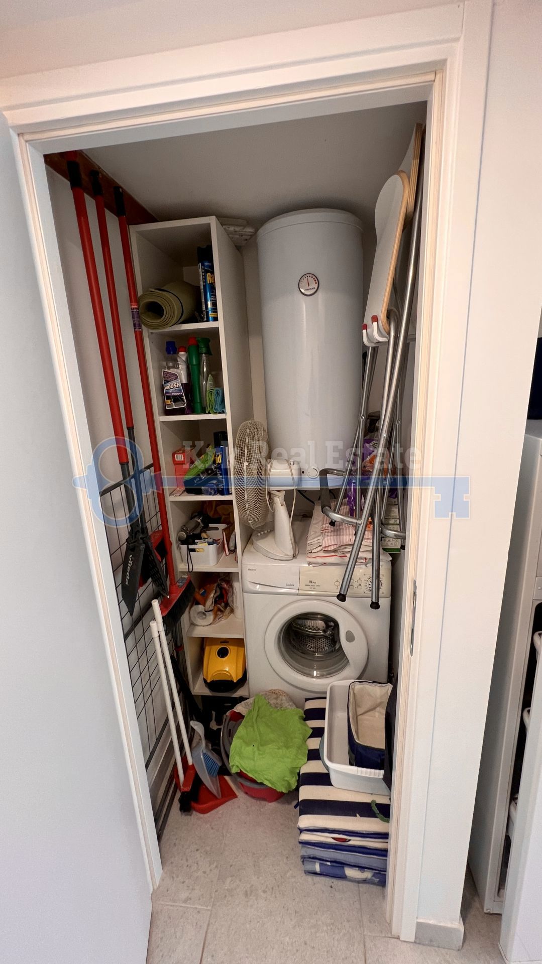 OTOK KRK - PUNAT - RENOVIRANA HIŠA V STAROM MESTU Z DVEMA APARTMAJEMA IN VRTOM