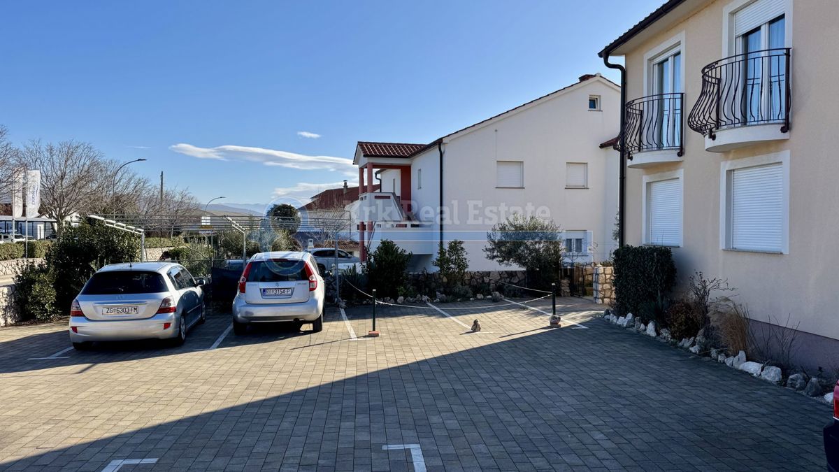 AKCIJA! ZNIŽANA CENA! KRK-APARTMA V PRVEM NADSTROPJU