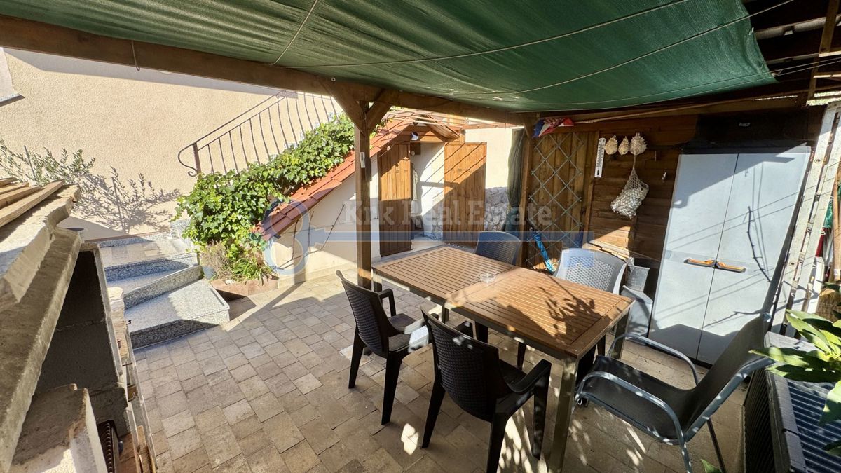 AKCIJA! ZNIŽANA CENA! KRK-APARTMA V PRVEM NADSTROPJU