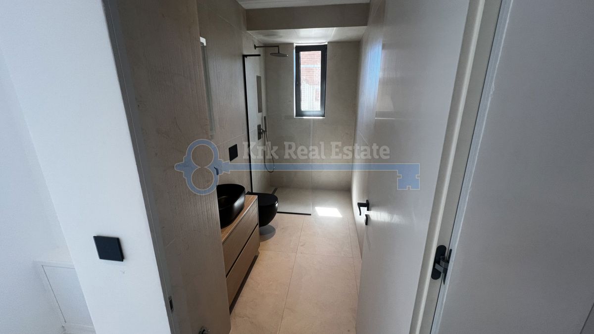 KRK - APARTMA Z POGLEDOM NA MORJE, NOVOGRADNJA
