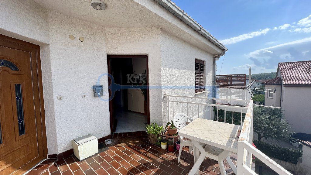 KRK-APARTMA S POGLEDOM NA MORJE