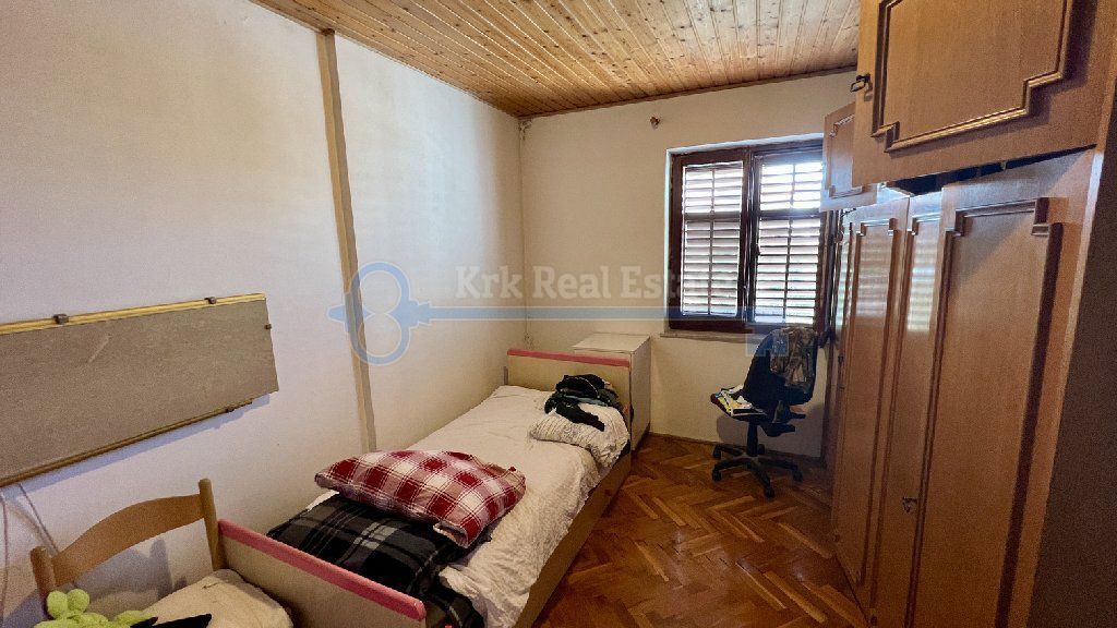 KRK-APARTMA S POGLEDOM NA MORJE