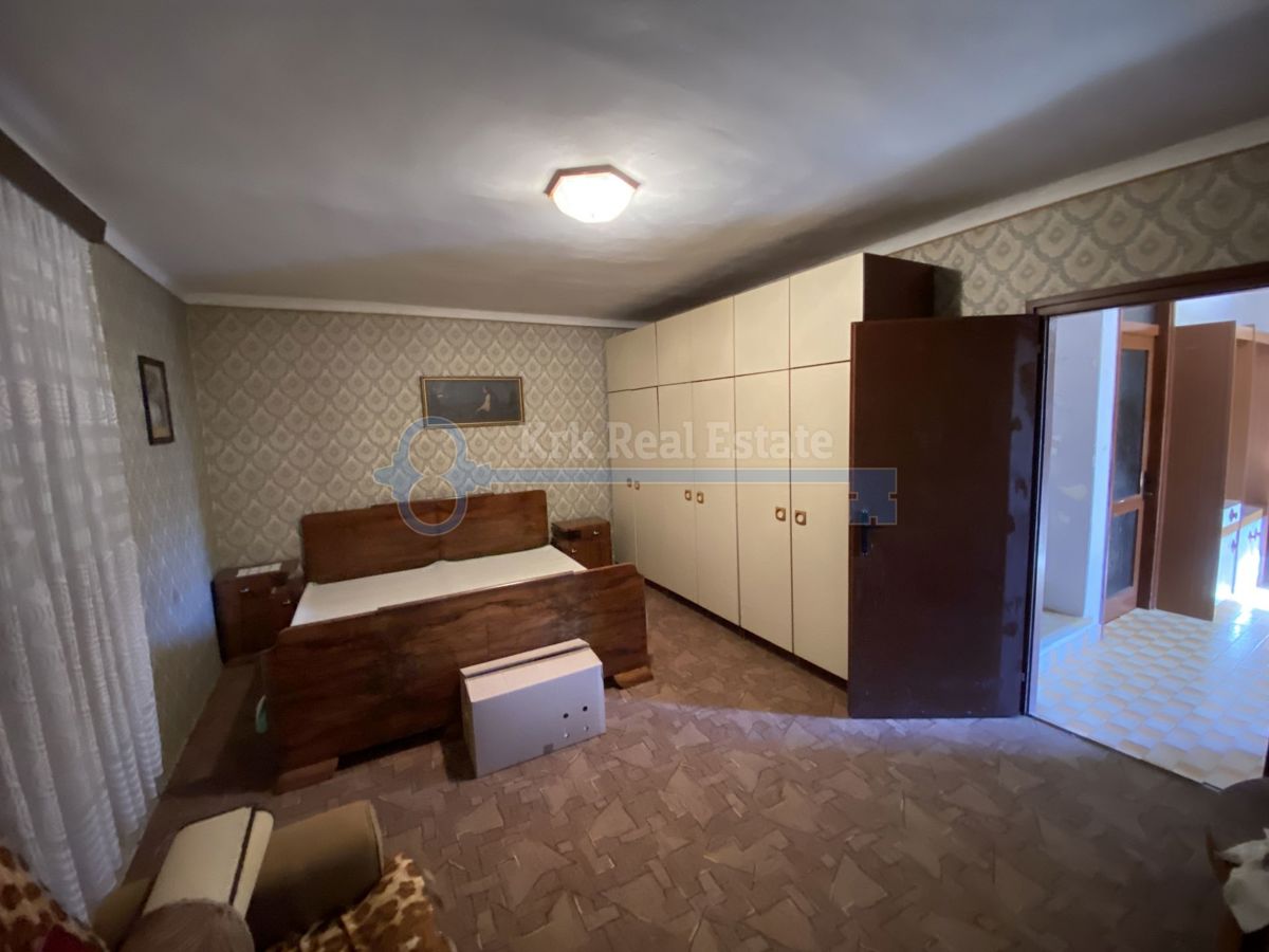 Hiša Bogovići, Malinska-Dubašnica, 165m2