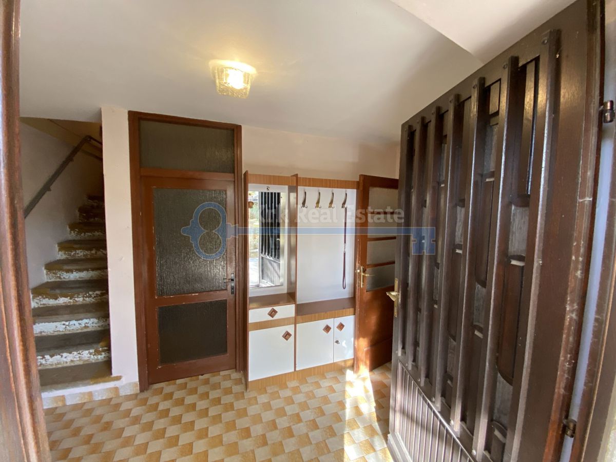 Hiša Bogovići, Malinska-Dubašnica, 165m2