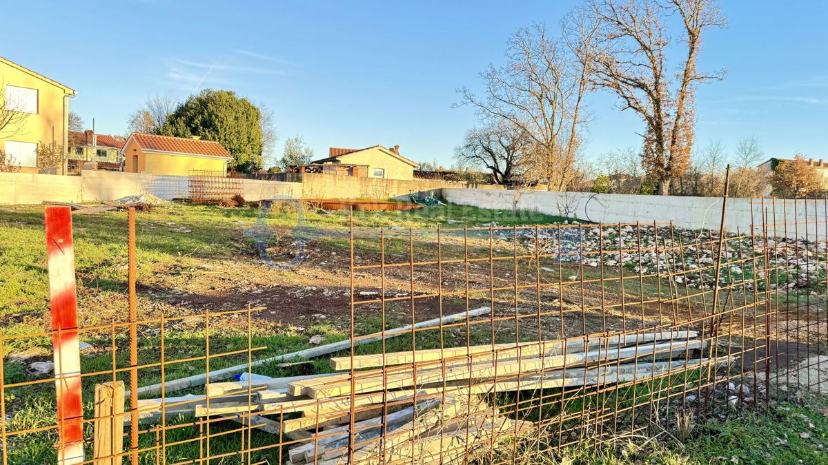 SVETI ANTON-ZAZIDLJIVO ZEMLJIŠČE S POGLEDOM NA MORJE
