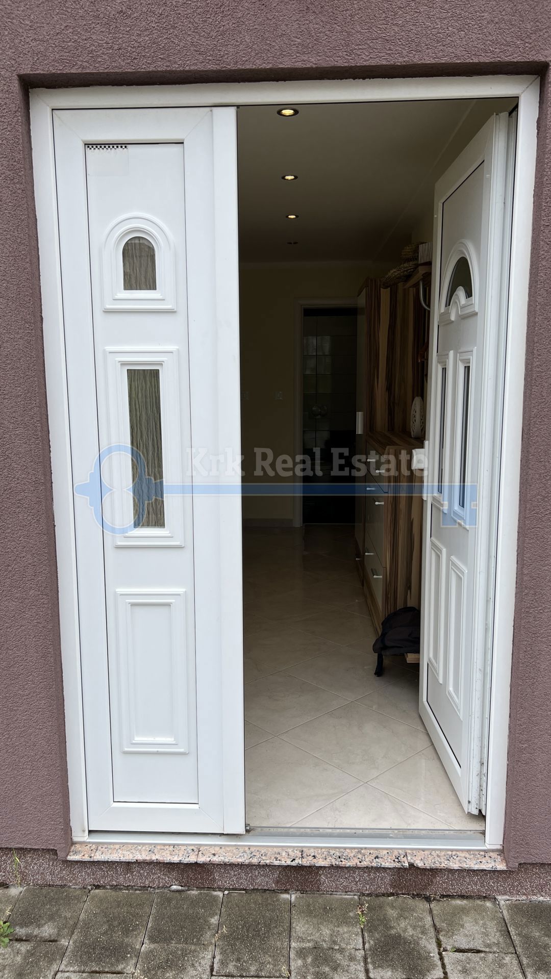 CRIKVENICA - APARTMA S POGLEDOM NA MORJE