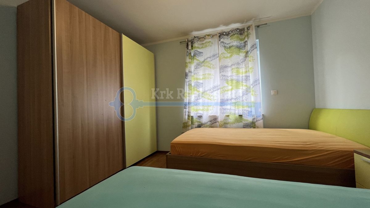 CRIKVENICA - APARTMA S POGLEDOM NA MORJE