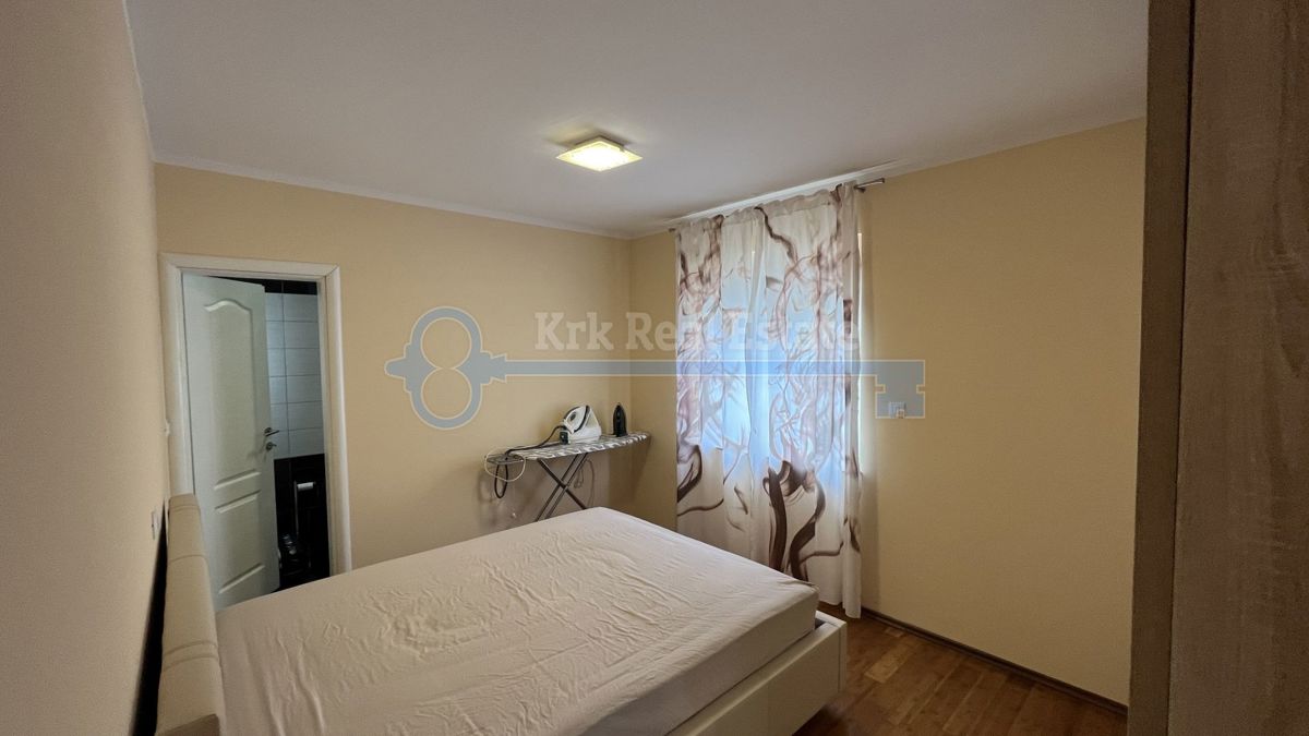 CRIKVENICA - APARTMA S POGLEDOM NA MORJE