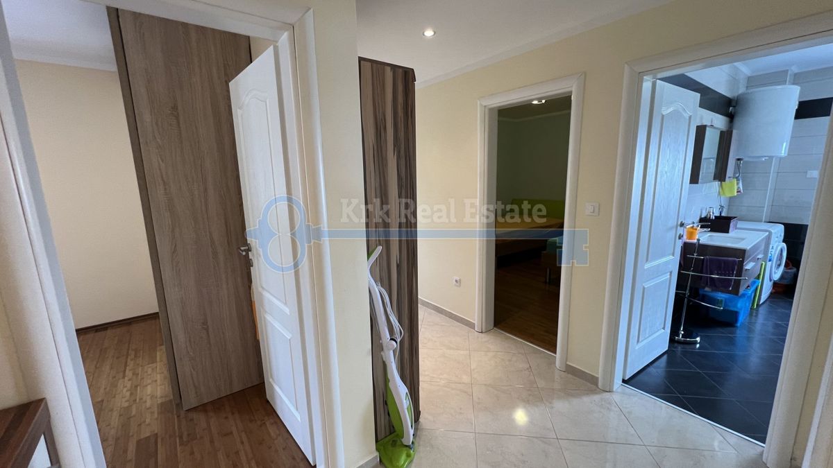 CRIKVENICA - APARTMA S POGLEDOM NA MORJE