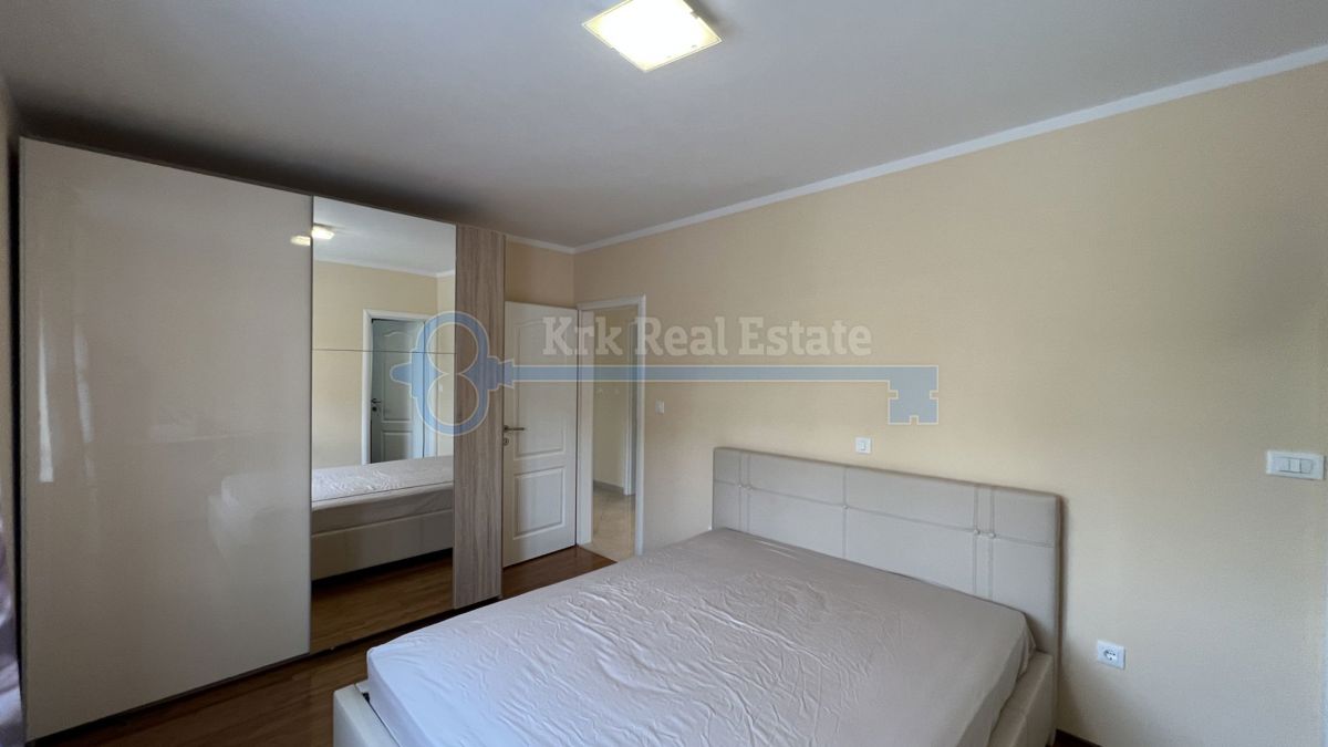 CRIKVENICA - APARTMA S POGLEDOM NA MORJE