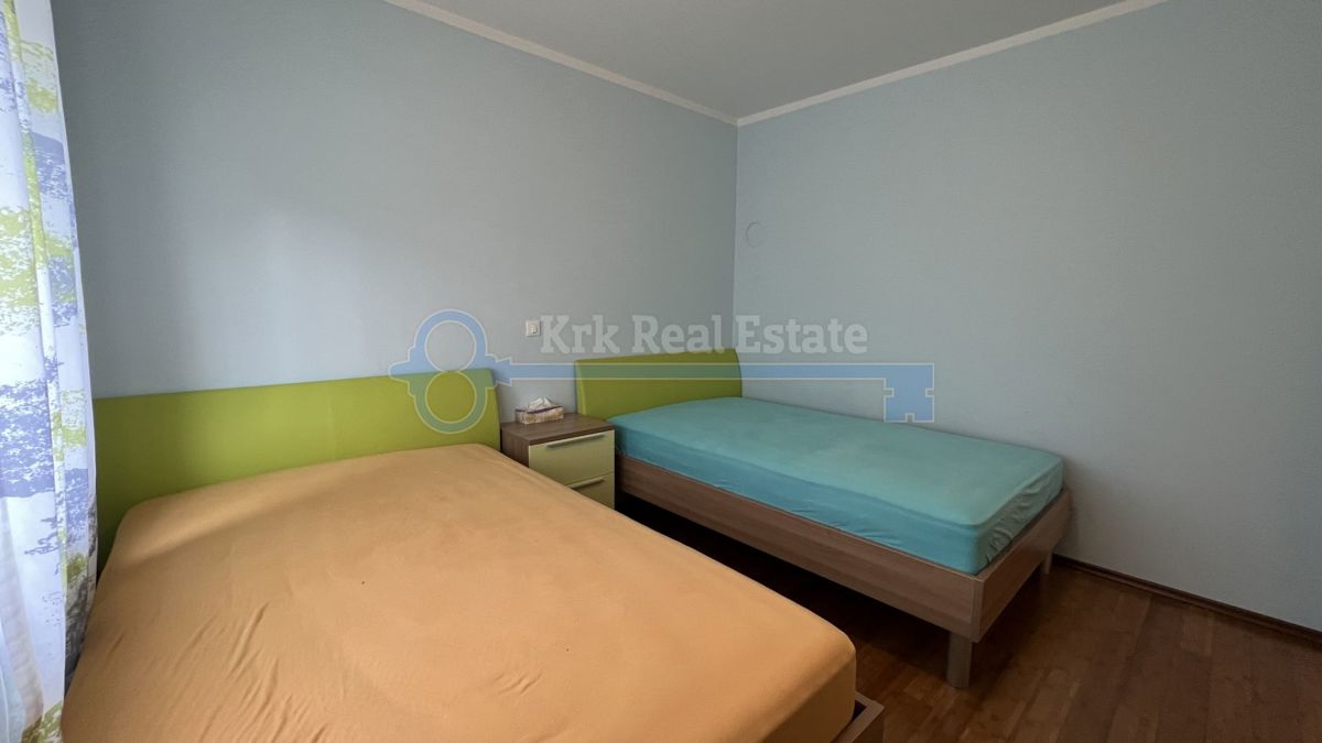CRIKVENICA - APARTMA S POGLEDOM NA MORJE
