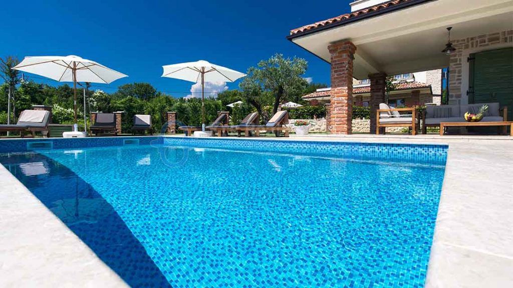 Hiša Kras, Dobrinj, 219,20m2