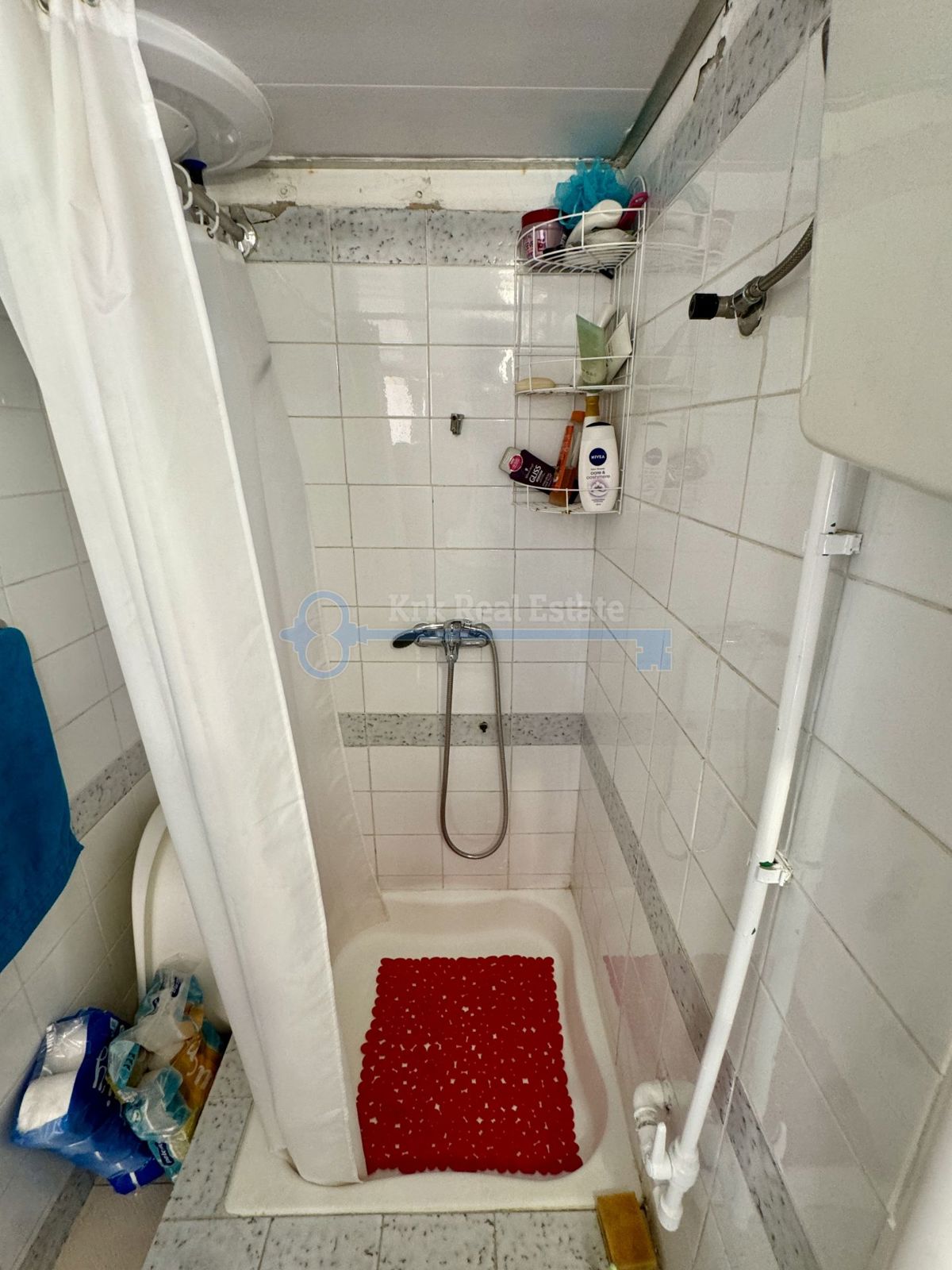 KORNIĆ- APARTMA S POGLEDOM NA MORJE