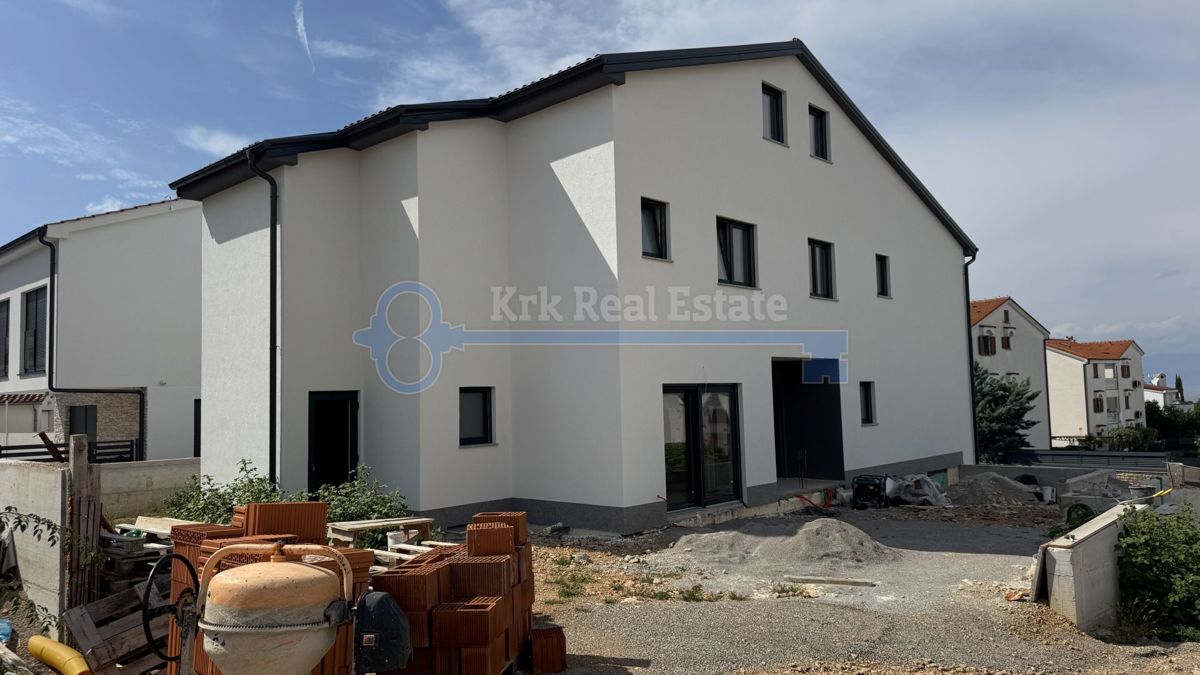 MALINSKA - APARTMA Z GARAŽO, NOVOGRADNJA