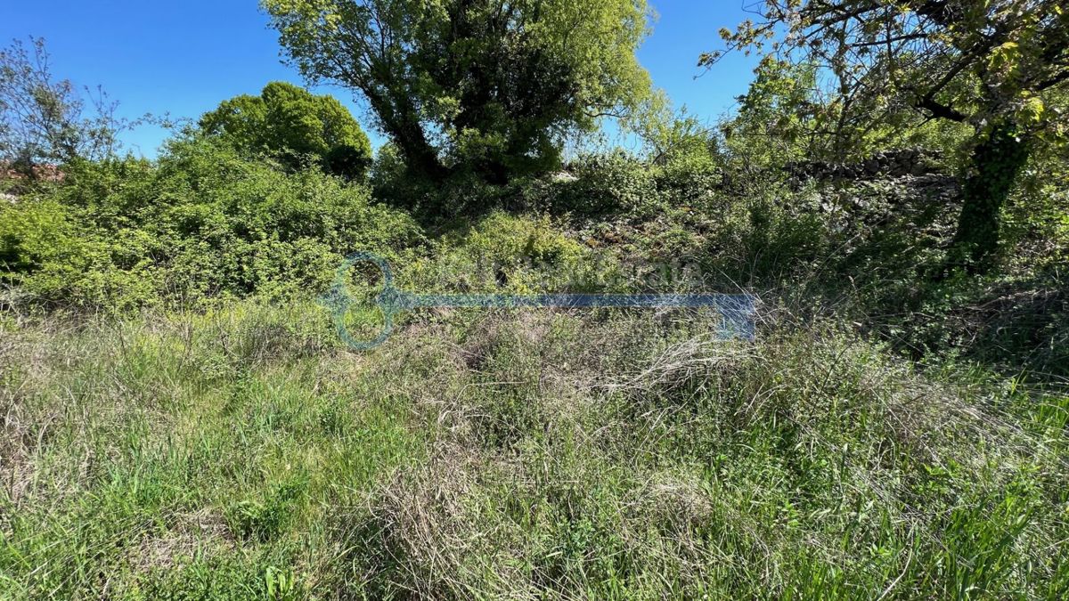 Zemljišče Vrh, Krk, 1.412m2