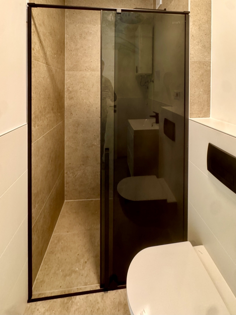 Novogradnja Omišalj: Stanovanje v prvem nadstropju z vrtom