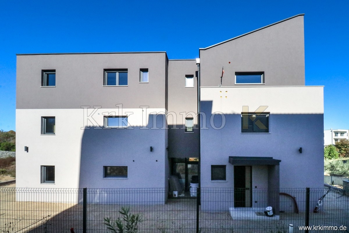 Nov penthouse s pogledom na morje v mestu Krk!