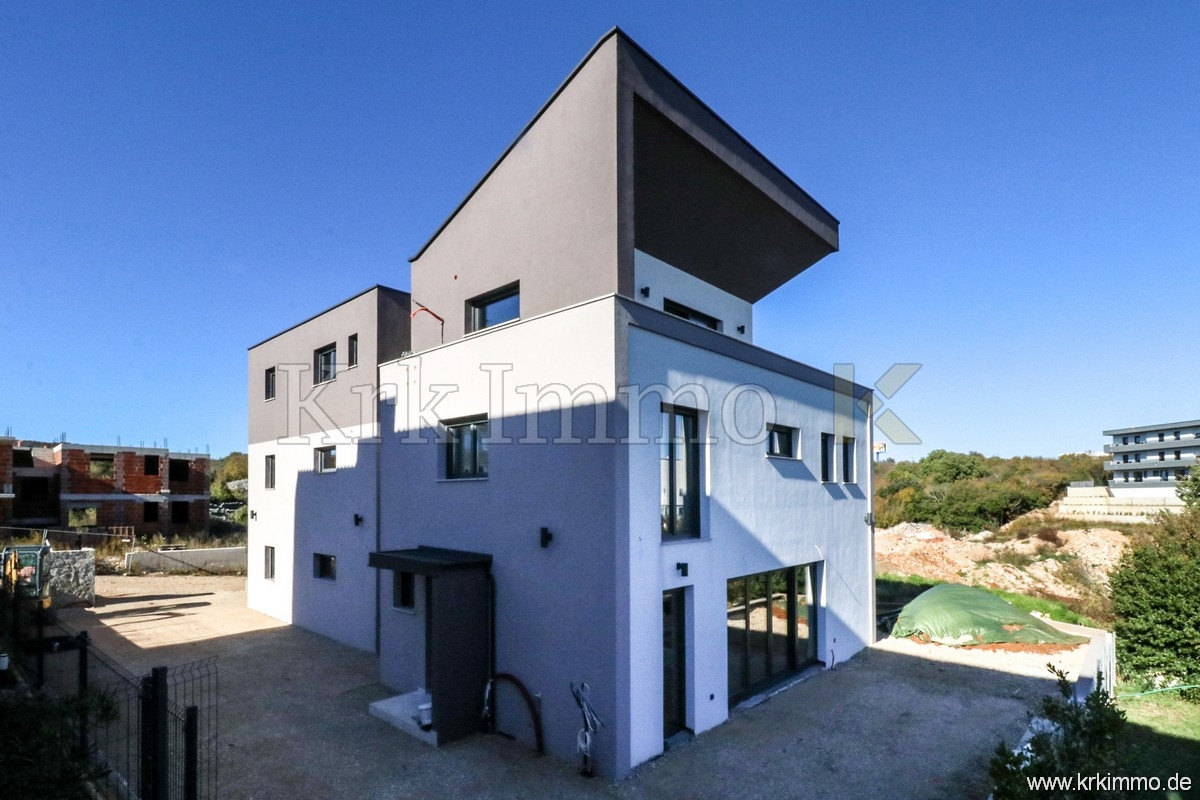 Nov penthouse s pogledom na morje v mestu Krk!