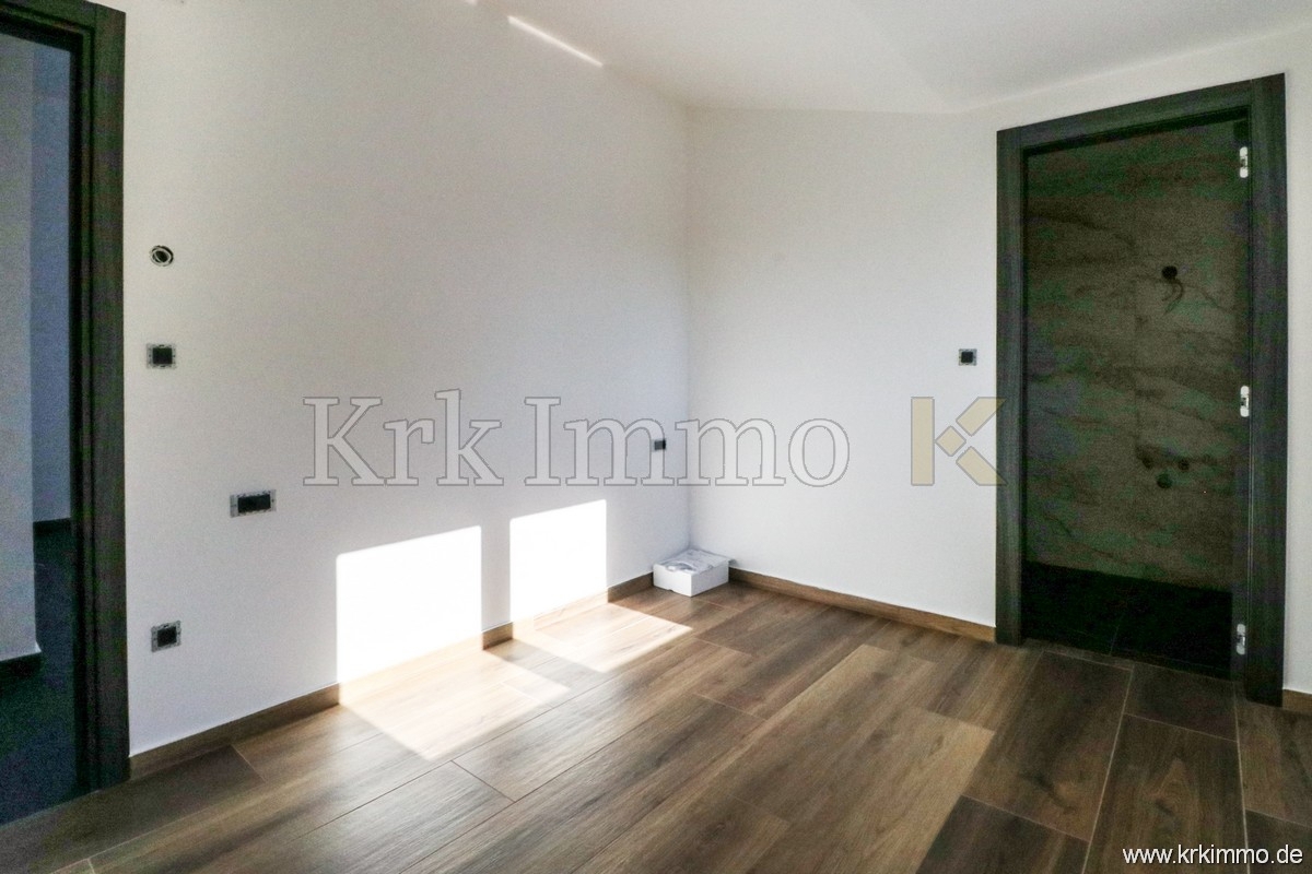 Nov penthouse s pogledom na morje v mestu Krk!