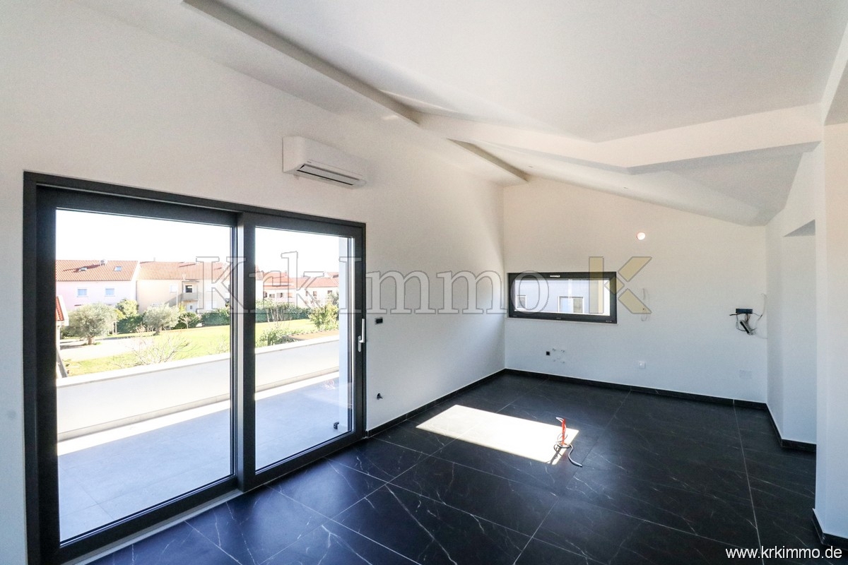 Nov penthouse s pogledom na morje v mestu Krk!