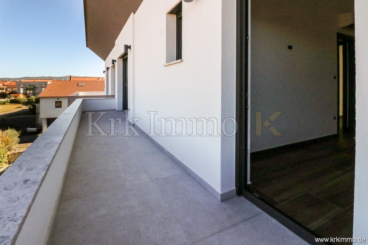 Nov penthouse s pogledom na morje v mestu Krk!