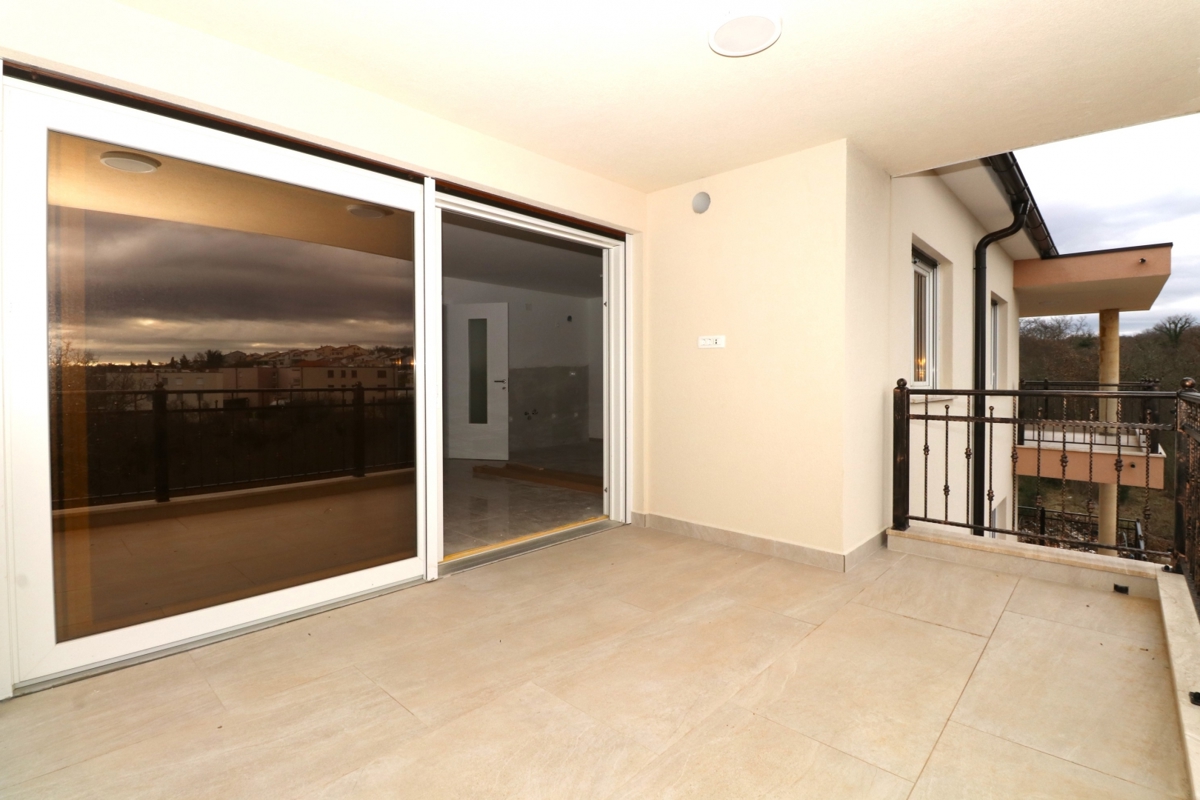 Apartma s pogledom na morje. Nepremičnine Njivice