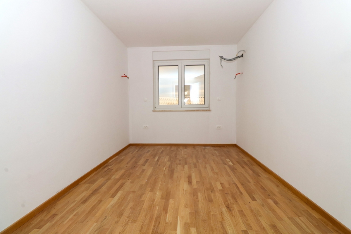 Apartma s pogledom na morje. Nepremičnine Njivice