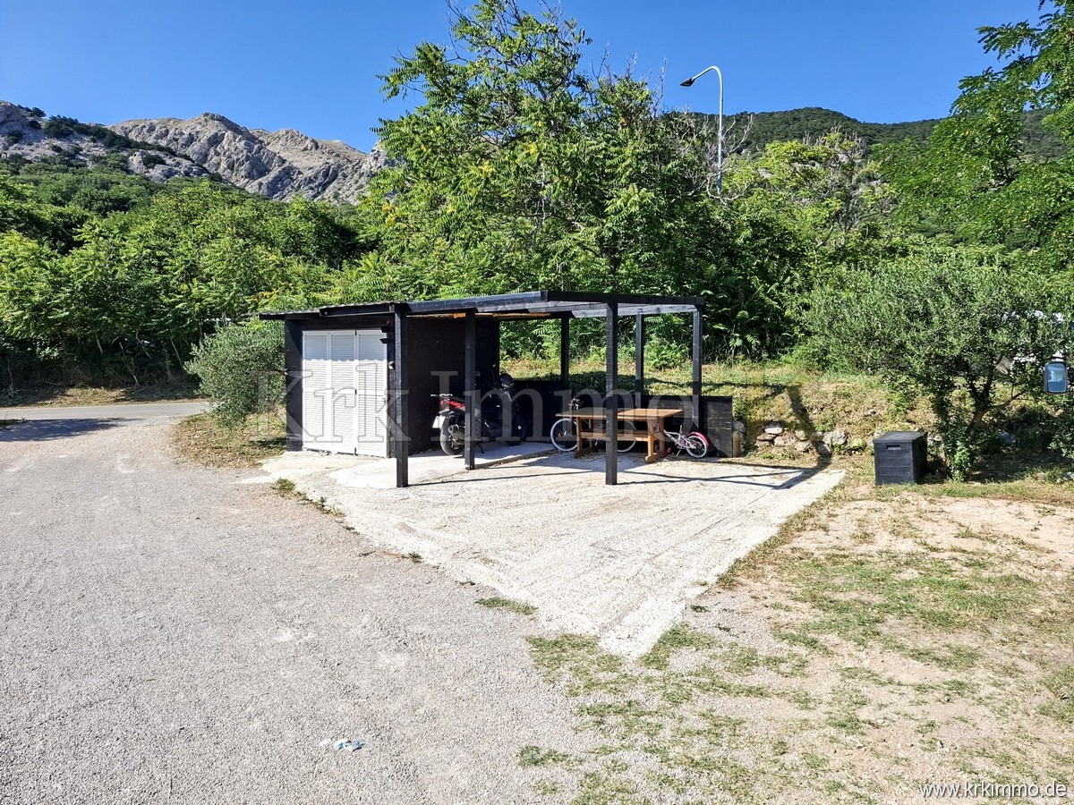 Baška: Opremljeno stanovanje s čudovitim pogledom na morje