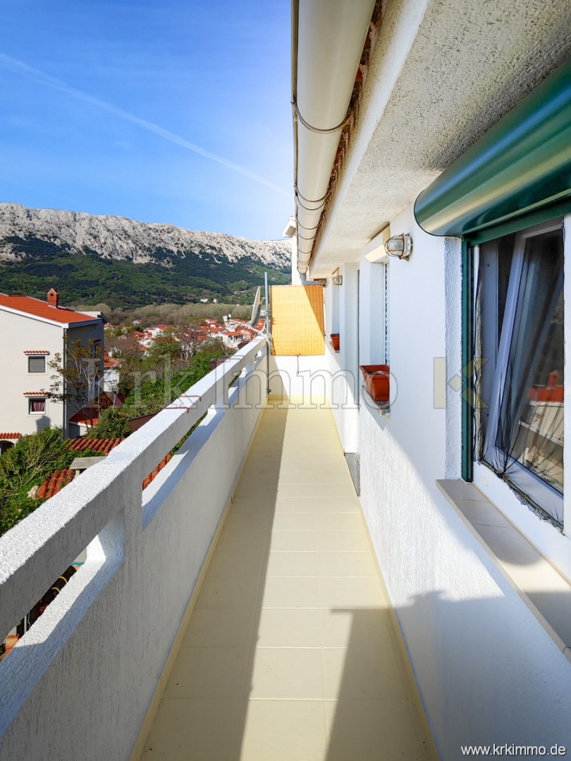 Baška: Opremljeno stanovanje s čudovitim pogledom na morje