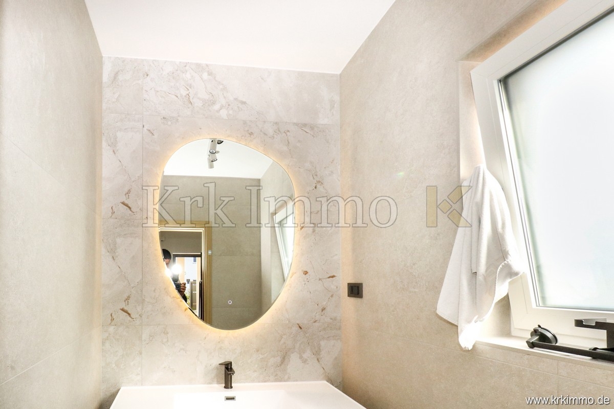 PRODAMO: Nov dvoetažni apartma z bazenom, Malinska