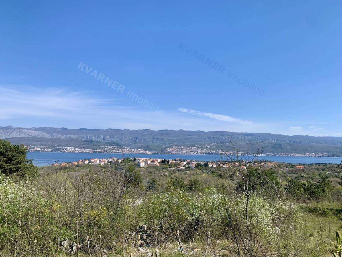 Gradbena parcela s pogledom na morje!