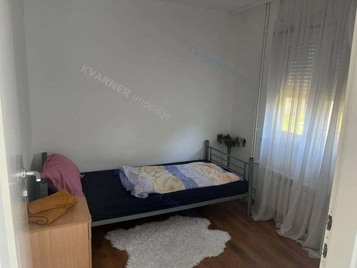 Malinska – Hiša z dvema stanovanjema in pogledom na morje