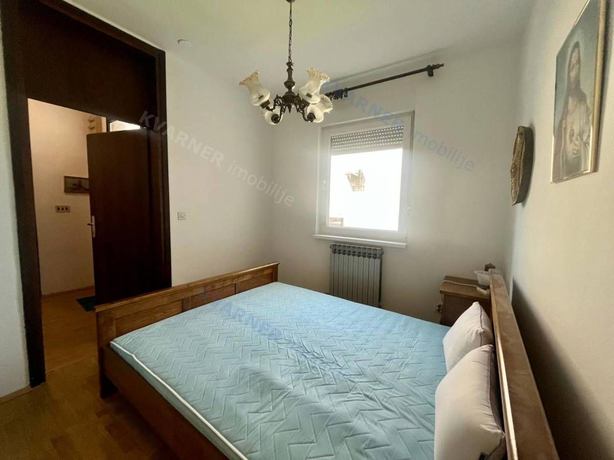 Njivice – Stanovanje 54 m², pritličje, pogled na morje