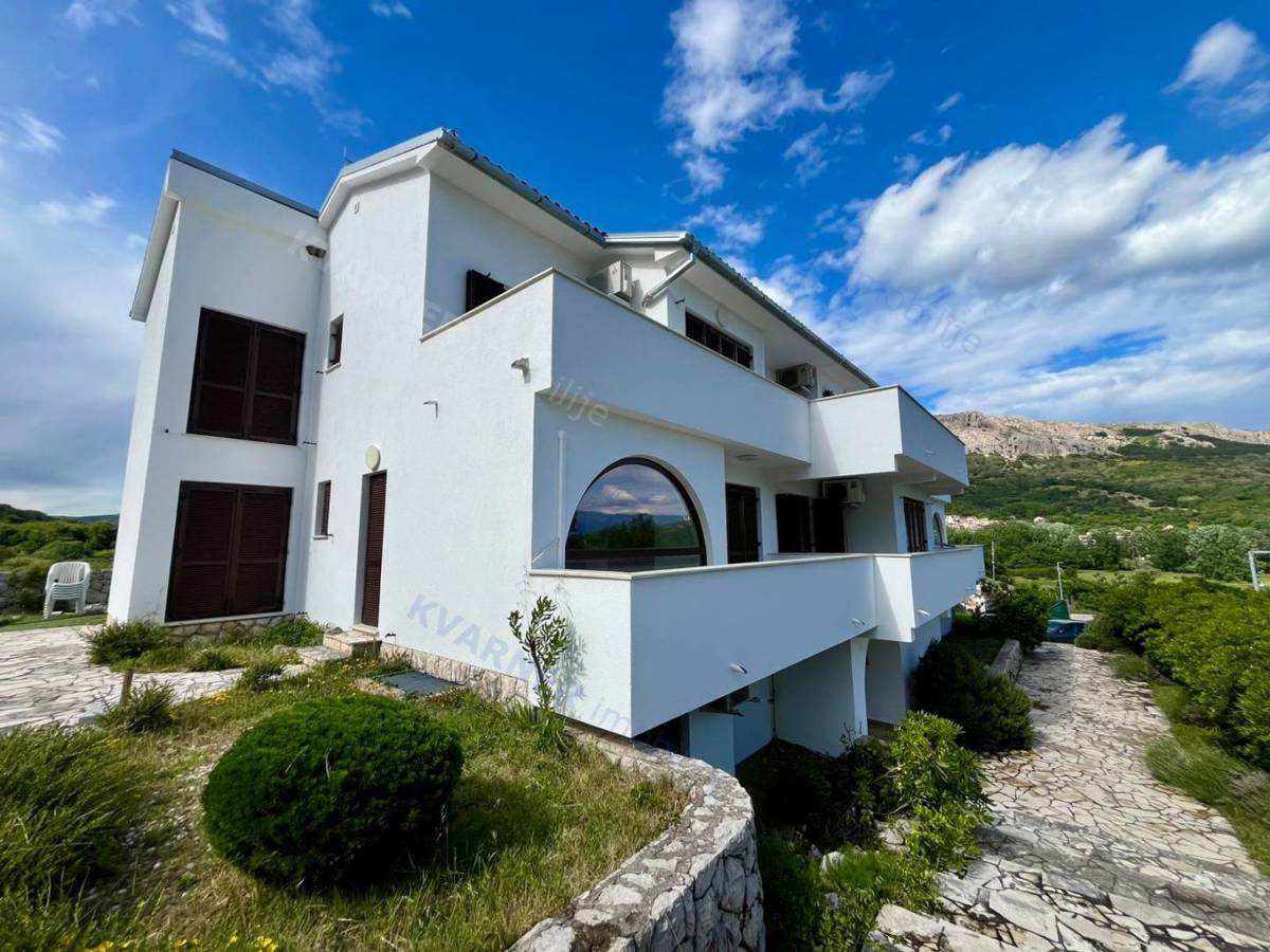 Baška - Prodaja, stanovanje v 1. nadstropju s pogledom na morje!