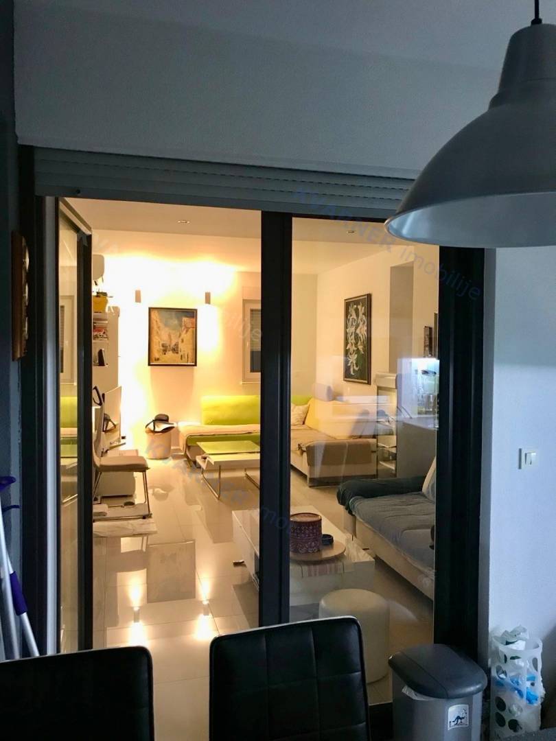 Apartma s panoramskim pogledom na morje – Njivice