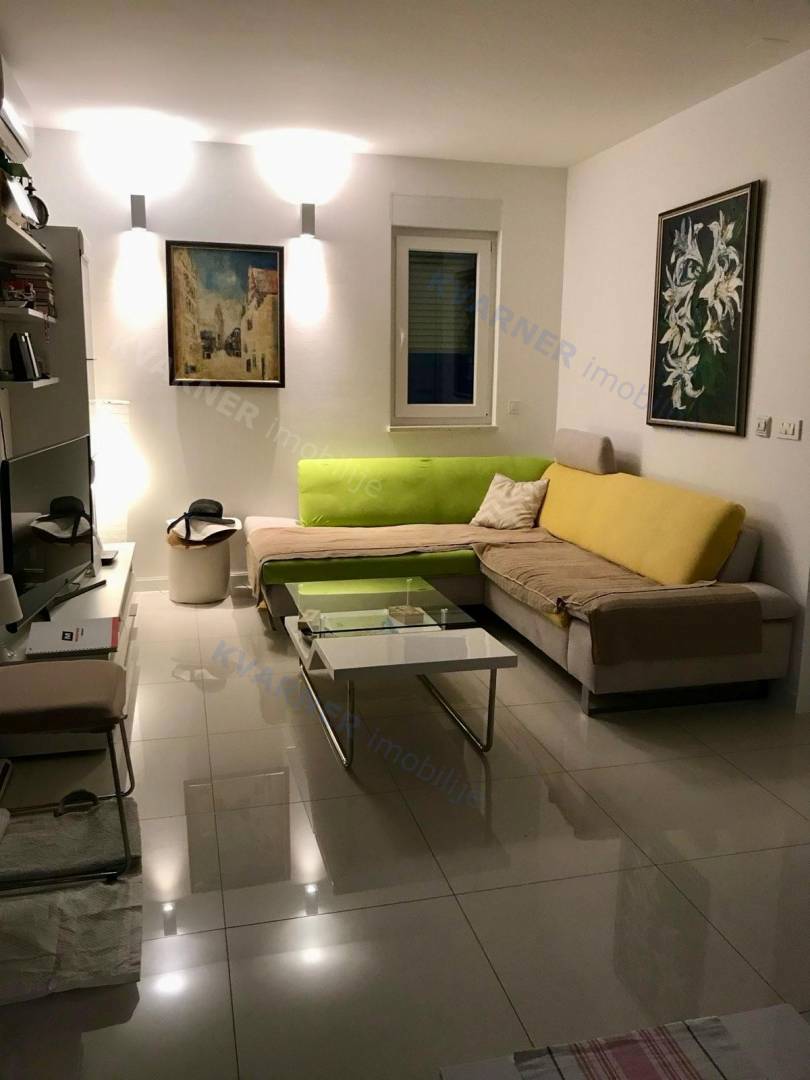 Apartma s panoramskim pogledom na morje – Njivice
