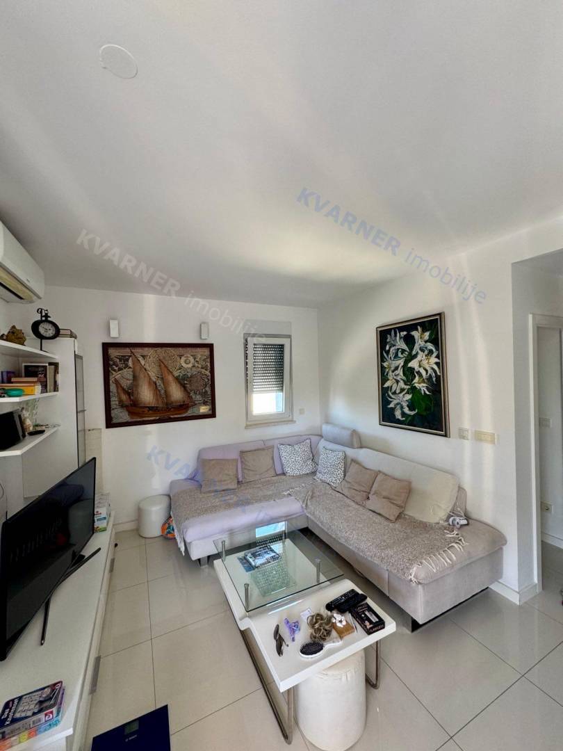 Apartma s panoramskim pogledom na morje – Njivice