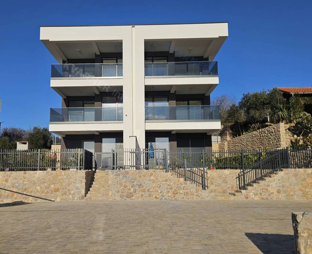 Omišalj, prodaja stanovanja blizu morja!